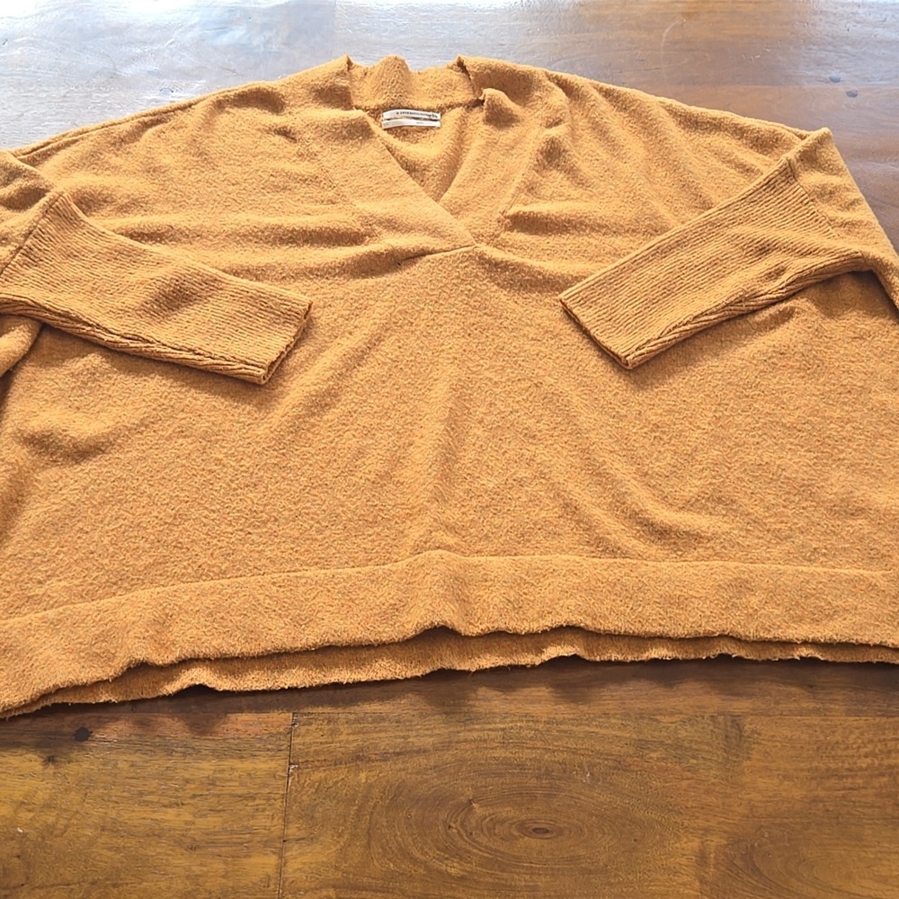 Anthropologie Oversized Long Sleeve V-Neck Sweater Size Large